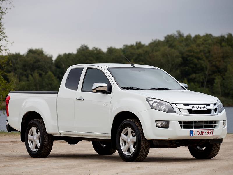 Фото автомобиля ISUZU D-MAX полуторная кабина