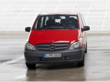 Фото Mercedes-Benz Vito микроавтобус 121 AT L2 №3